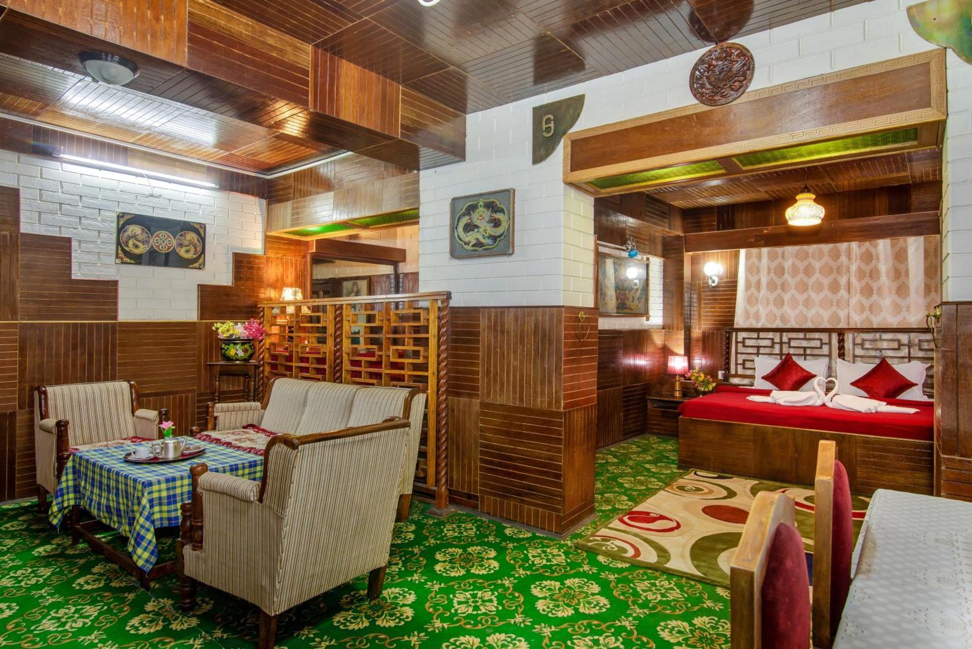 Montis Soyang Premium Heritage Hotel Gangtok Exterior foto